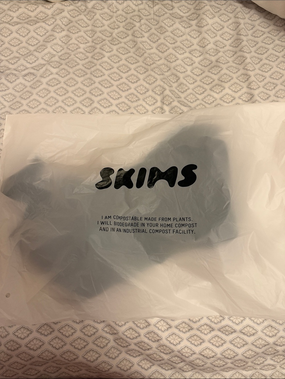 Skims Naked Scoop Bra